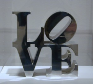 Photo of LOVE sculpture in the Milwaukee County Museum