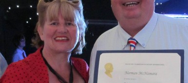 Norm Mc Namara w Elaine Rotary Award