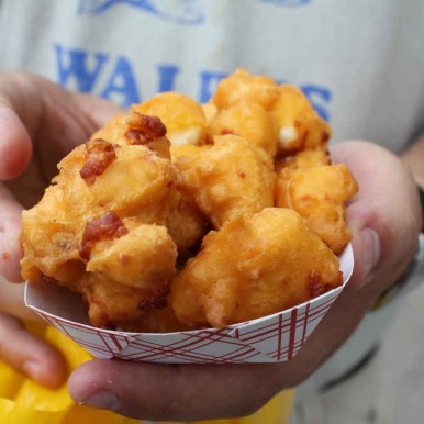 Wisconsin deep fried cheese curds